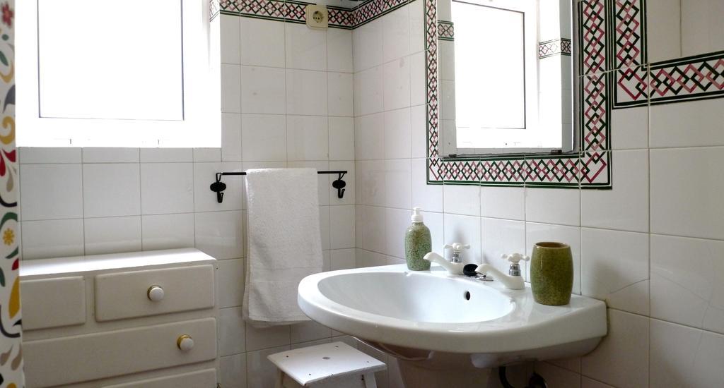 Casa Dos Mangues Guest House Sao Martinho do Porto Luaran gambar